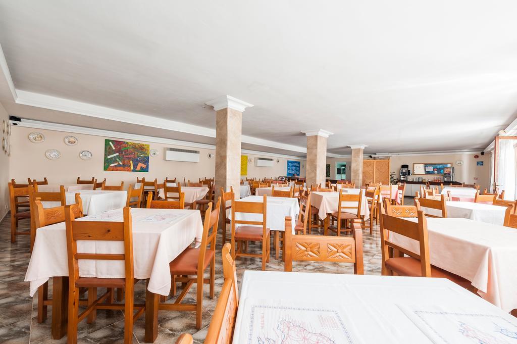 Hostal Casa Bauza カラ・ラトハダ エクステリア 写真