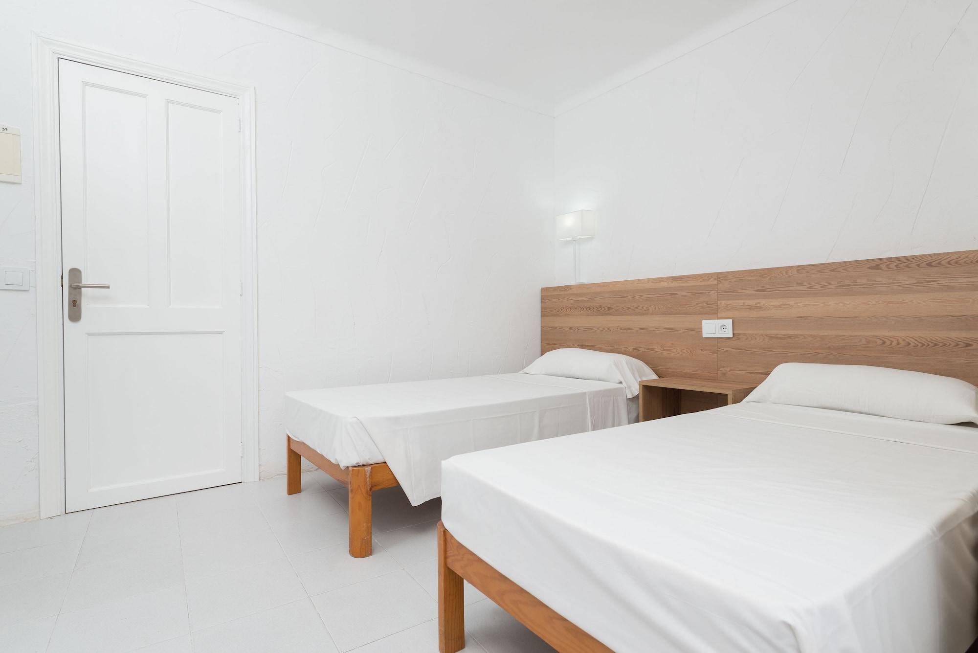 Hostal Casa Bauza カラ・ラトハダ エクステリア 写真